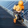 Proces instalacji fotowoltaicznych krok po kroku: Jak zacząć korzystać z energii słonecznej?